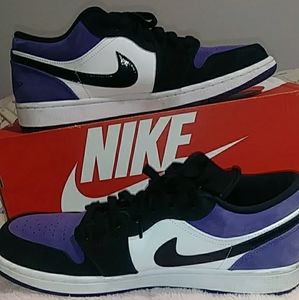 Jordan air 1 retro high og court purple